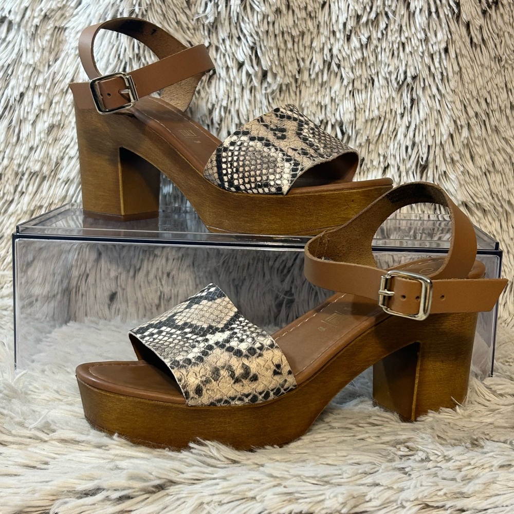 ANTHROPOLOGIE Seychelles Jump For Joy Platform Sandal Beige Python Italy 7‎